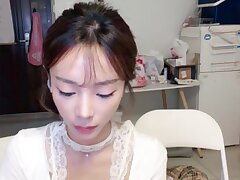 Little_Bear_Short-haired_girl_4 Enchanted Japanese Beauty's Solo Pleasure Showdown