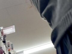 s33 Sultry Japanese Beauty Tempts Him in Steamy Bathtub Encounter