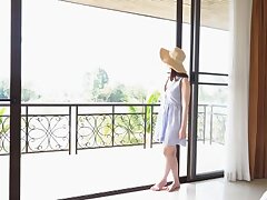 FWAY-034-4K Japanese Star Discovers Ecstasy in Public Changing Room