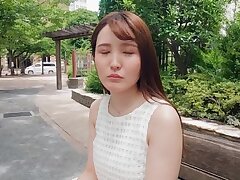 292MY-627 Hot Japanese Glasses Orgy-Beauty Takes Loads in Steamy Bukkake!