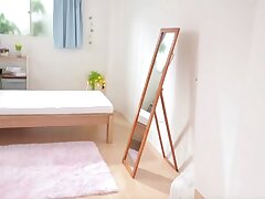 STARS-573 Seductive Flight Attendant Unveils Her Irresistible Passion